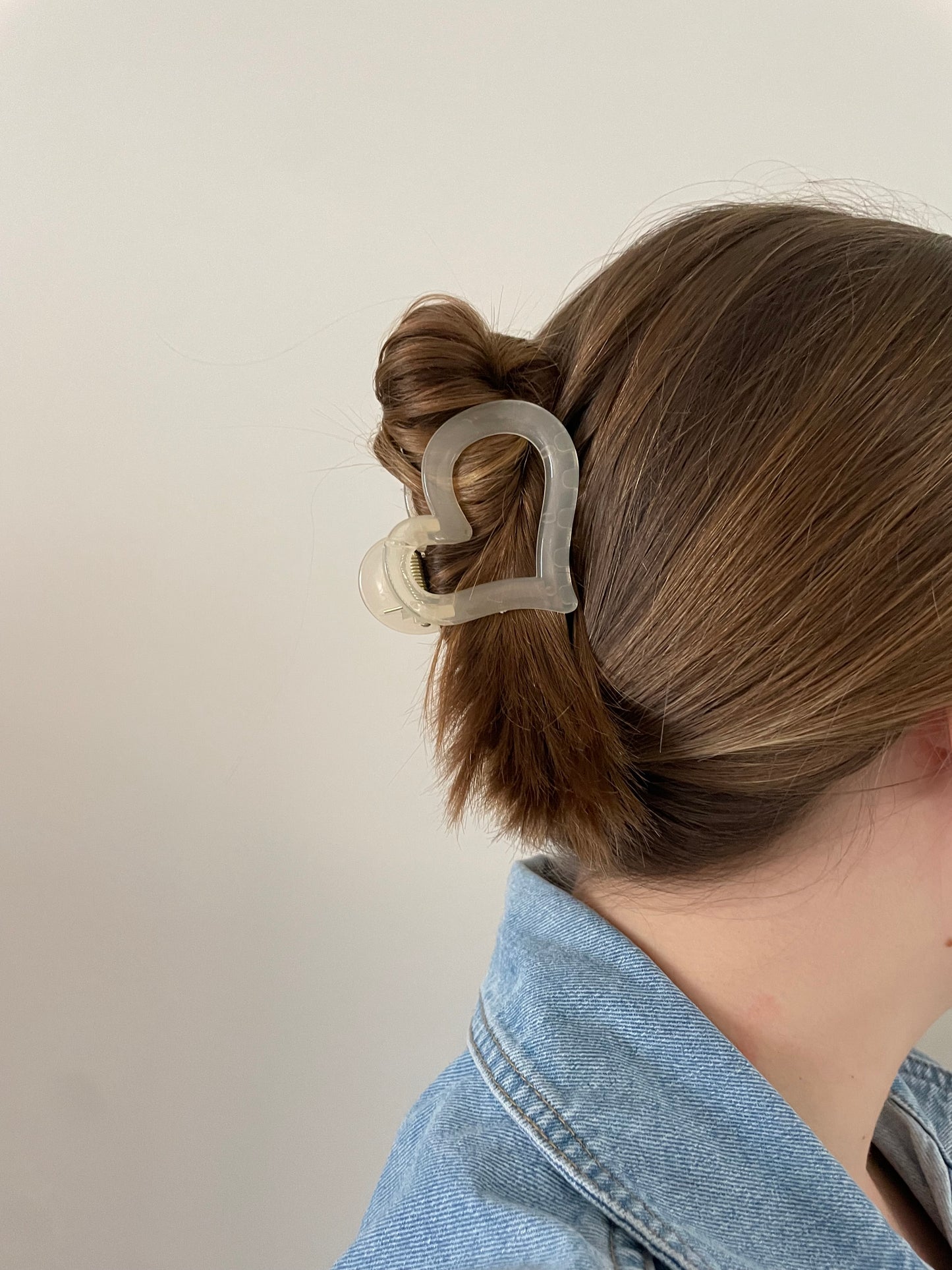 Heart clip - off white