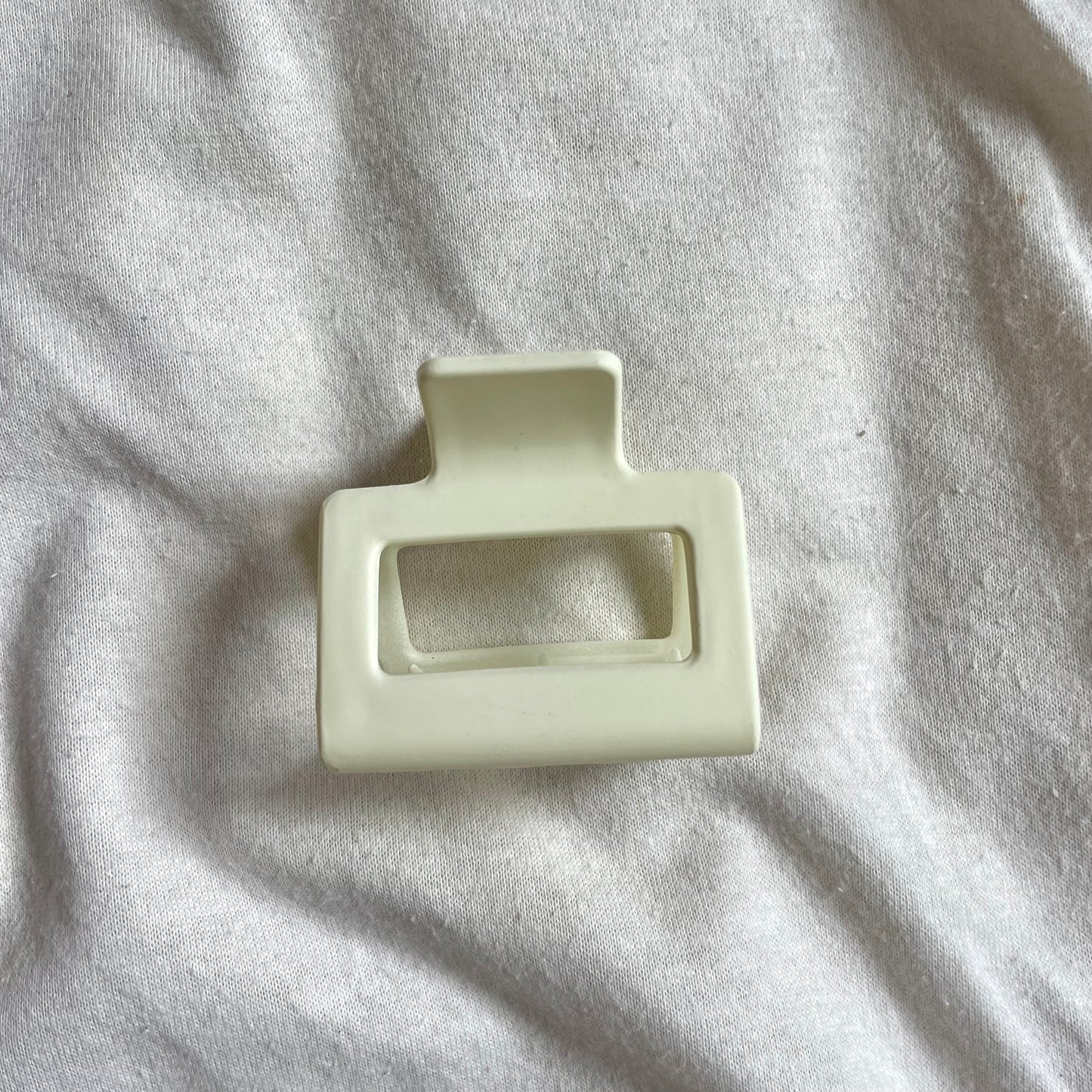 Amélie clip - White