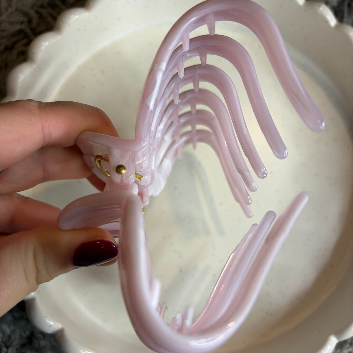 Light pink hairclip