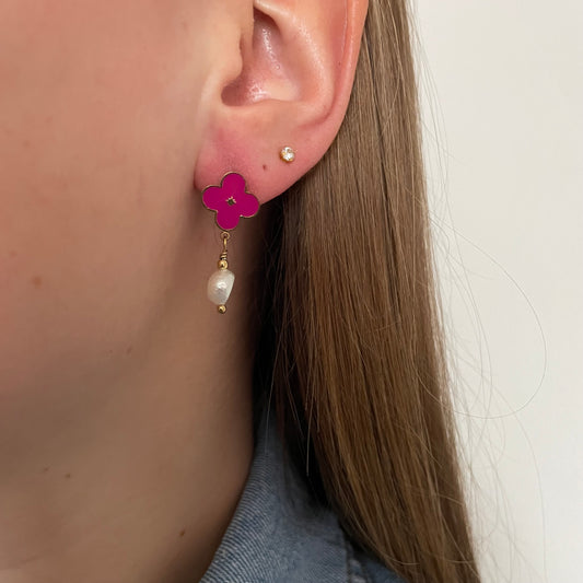 Pink flower-pearl earstuds