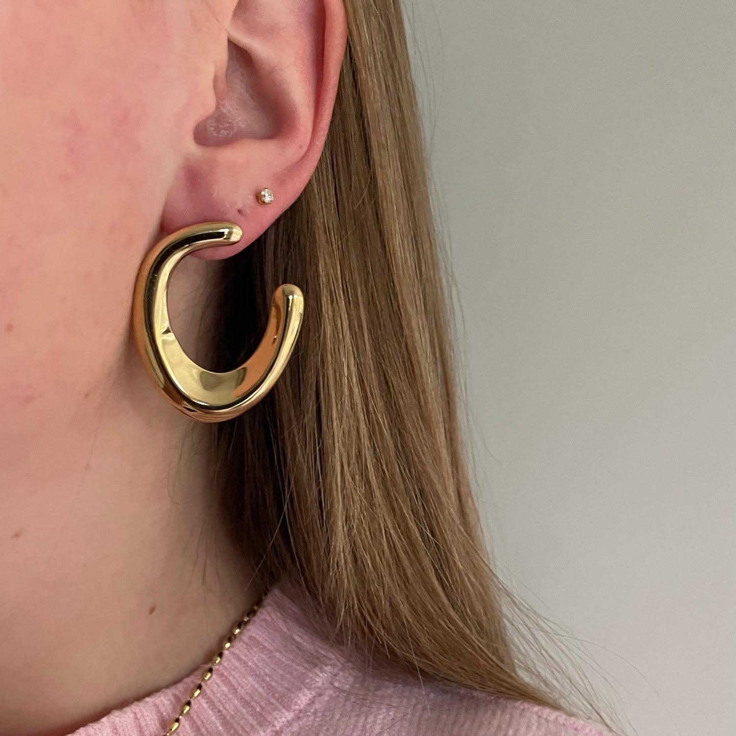 Open circle earrings