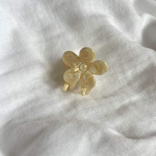 Mini flower clip - beige