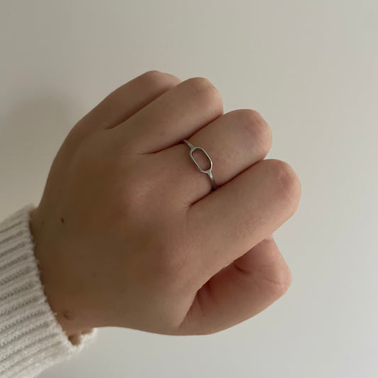 Small oval ring
