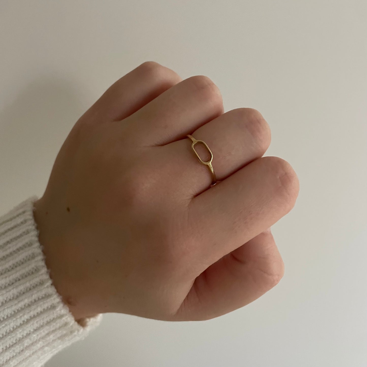 Small oval ring