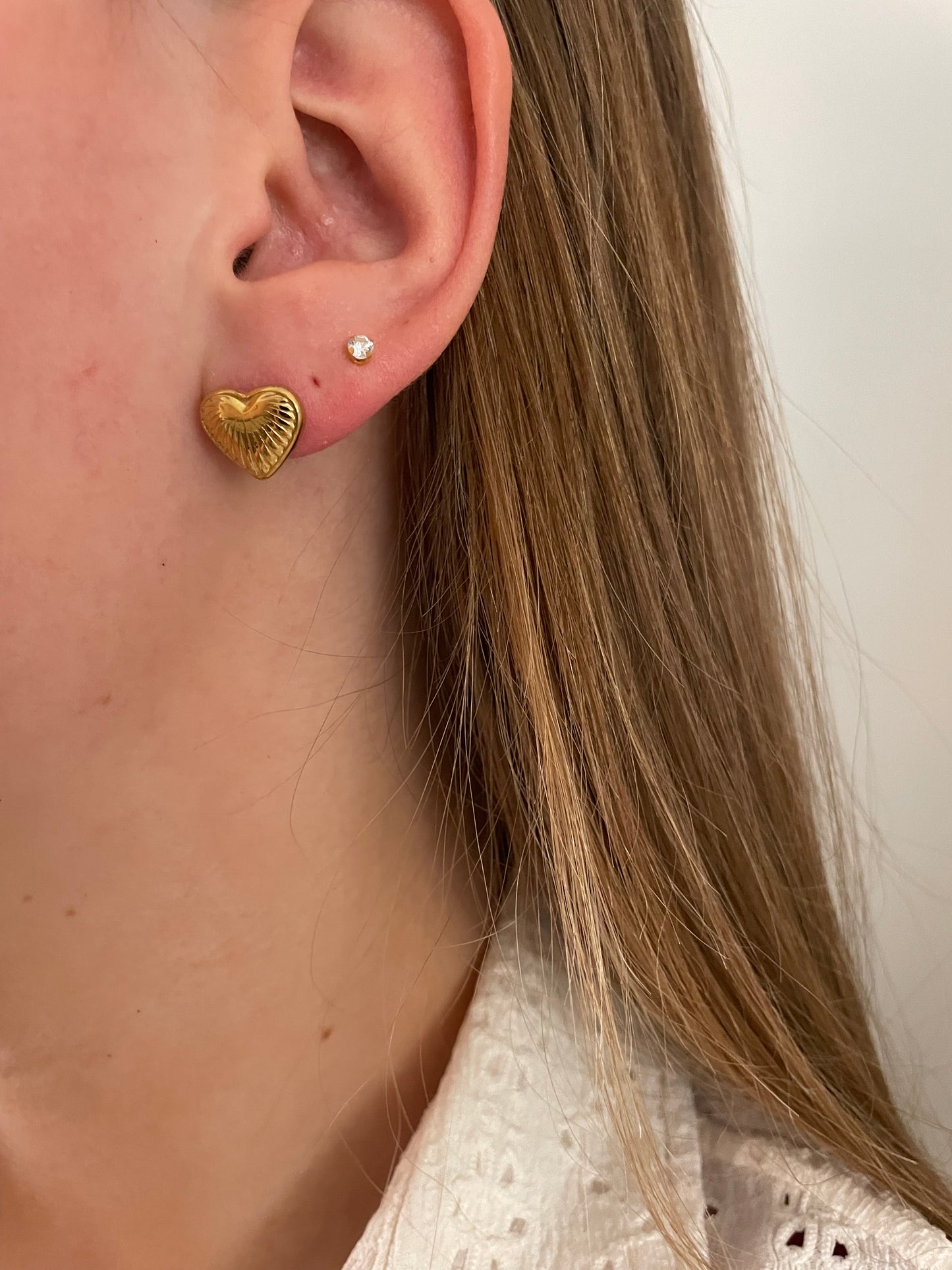Heart studs