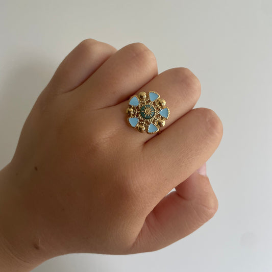 Blue flower ring