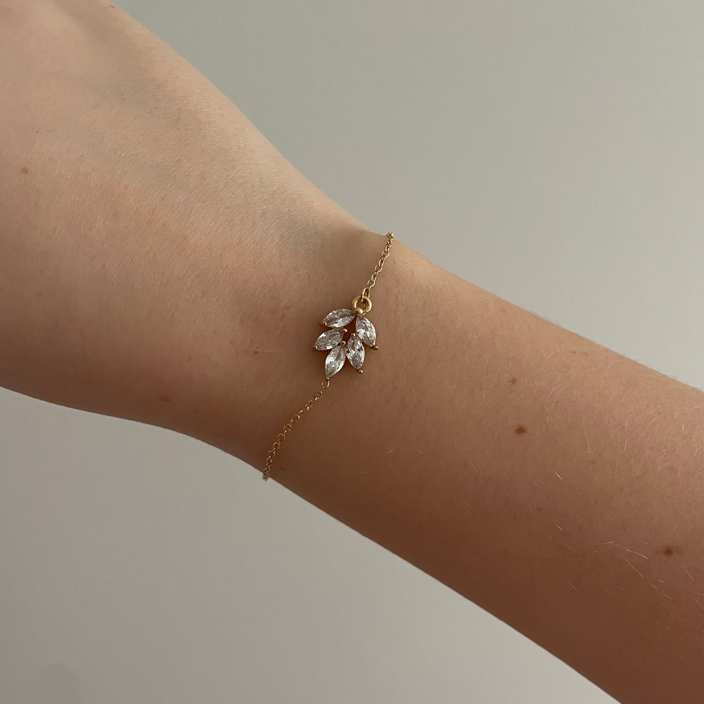 Fine diamond bracelet