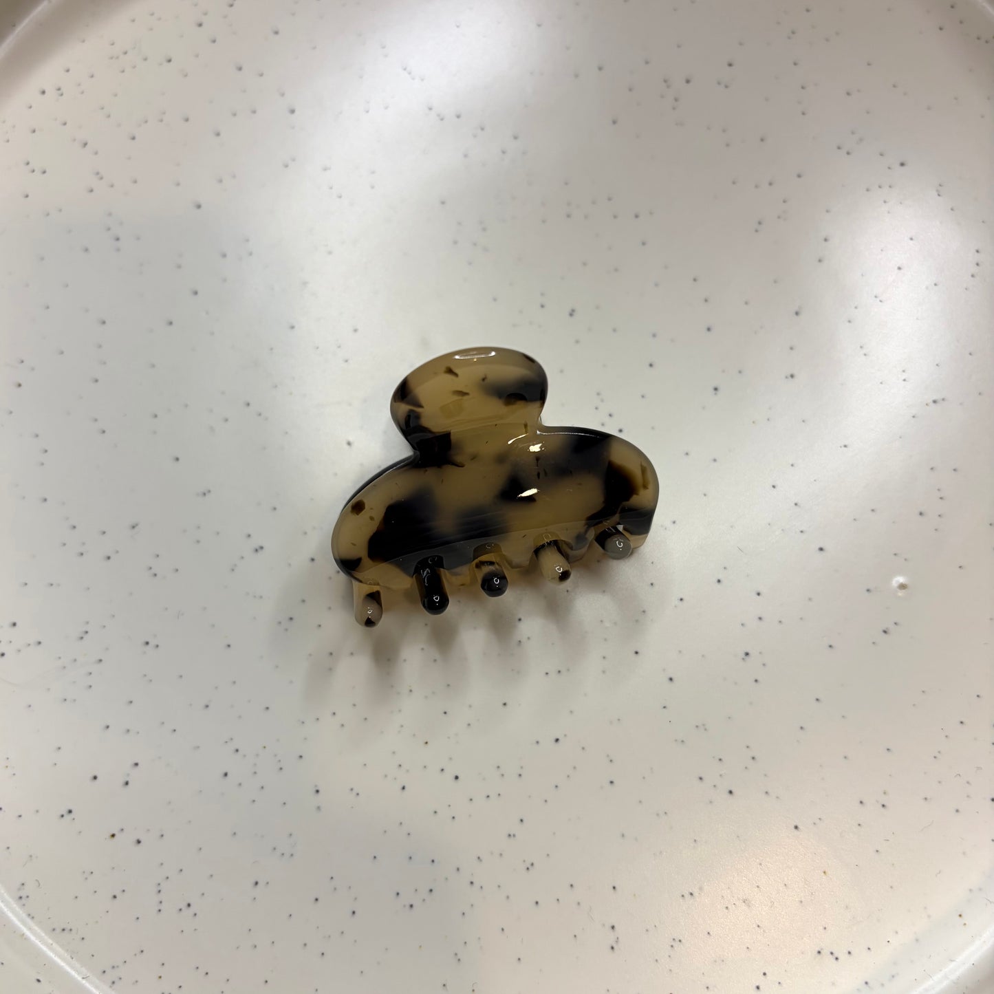 Light leopard hairclip