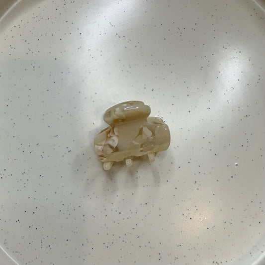 Beige hairclip