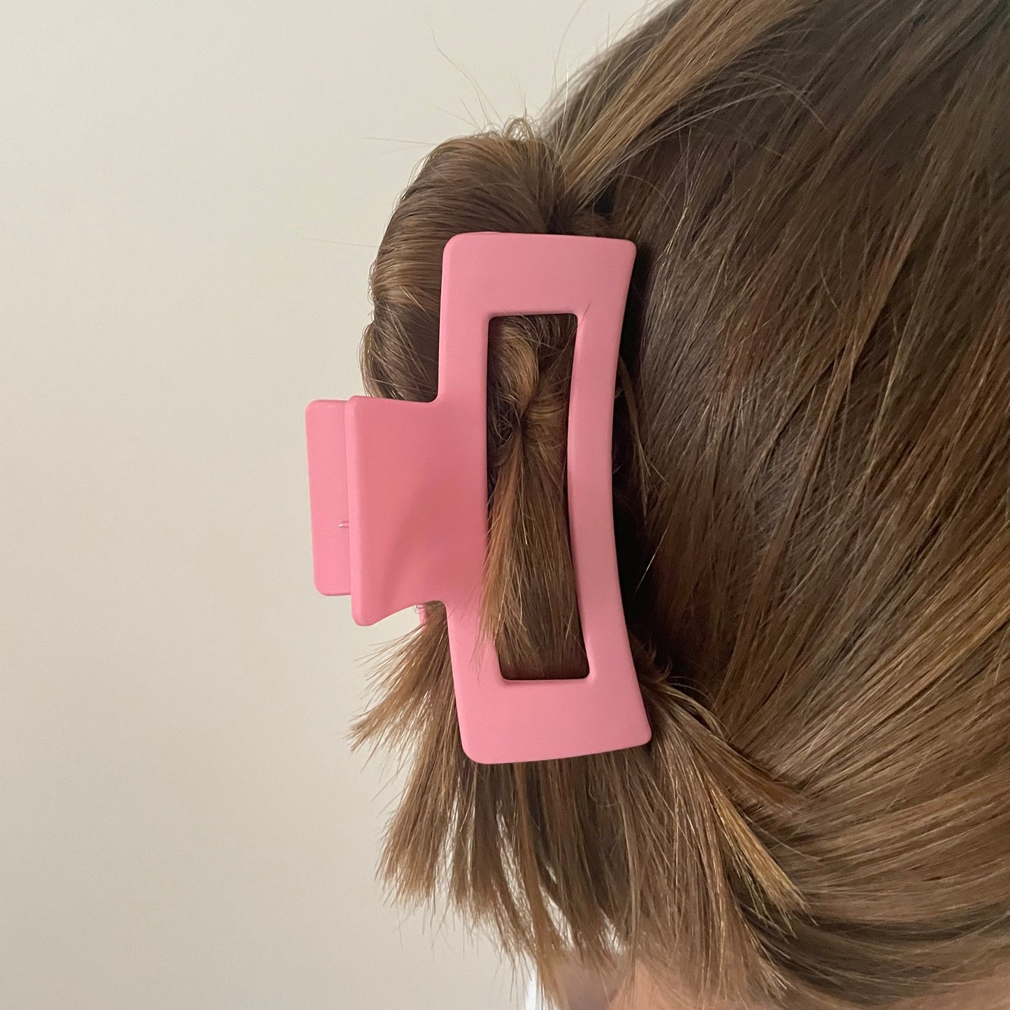 Pink hairclip